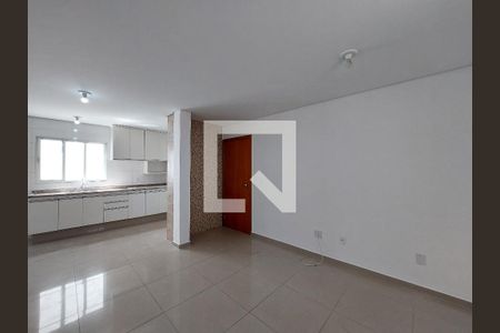 Sala de casa à venda com 2 quartos, 90m² em Jardim Luanda, São Paulo