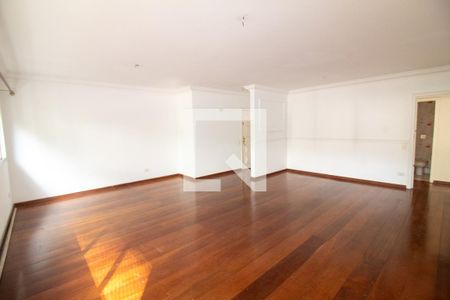 Sala de apartamento à venda com 3 quartos, 130m² em Campo Belo, São Paulo