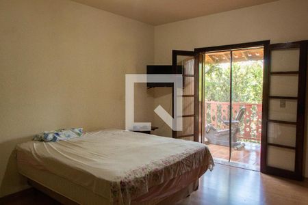 SUITE de casa à venda com 4 quartos, 778m² em Conjunto Habitacional Vila Santana (sousas), Campinas