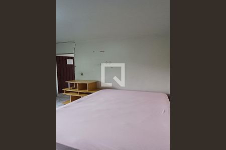 Quarto de kitnet/studio para alugar com 2 quartos, 50m² em Capoeiras, Florianópolis