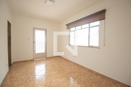 Sala de casa para alugar com 2 quartos, 100m² em Barro Vermelho, São Gonçalo