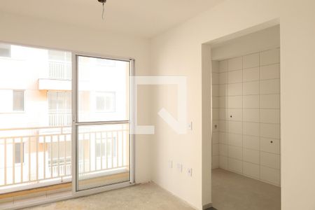 Sala de apartamento à venda com 2 quartos, 47m² em Vila Carmosina, São Paulo