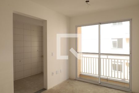 Sala de apartamento à venda com 2 quartos, 47m² em Vila Carmosina, São Paulo