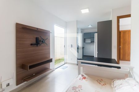 Sala de apartamento para alugar com 2 quartos, 70m² em Vila Sao Paulo, Mogi das Cruzes