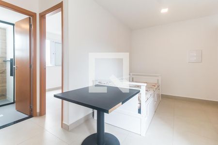 Sala de apartamento para alugar com 2 quartos, 70m² em Vila Sao Paulo, Mogi das Cruzes