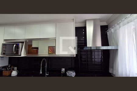 Apartamento para alugar com 160m², 3 quartos e 4 vagas Apartamento para alugar com 160m², 3 quartos e 4 vagasCozinha