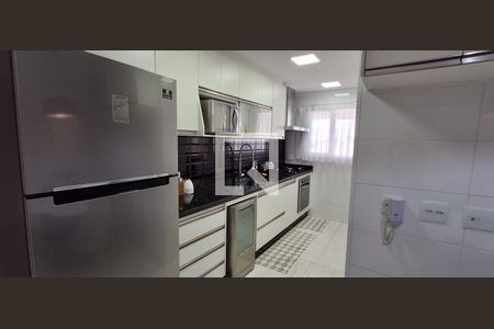 Apartamento para alugar com 160m², 3 quartos e 4 vagas Apartamento para alugar com 160m², 3 quartos e 4 vagasCozinha