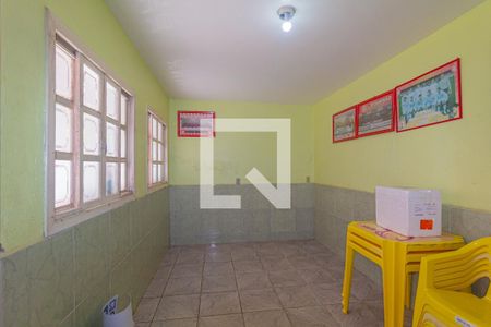 Sala 1 de casa para alugar com 3 quartos, 250m² em Niterói, Canoas