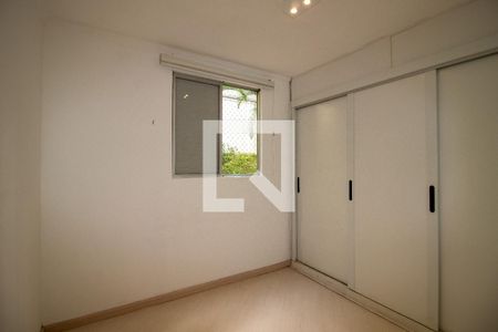 Quarto 1 de apartamento à venda com 2 quartos, 61m² em Jardim Pinheiros, São Paulo