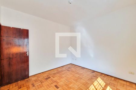 Quarto 2 de casa para alugar com 1 quarto, 162m² em Jardim Siesta, Jacareí