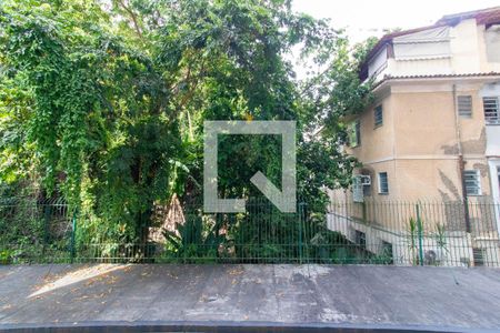 Vista da Sala de apartamento à venda com 2 quartos, 80m² em Icaraí, Niterói