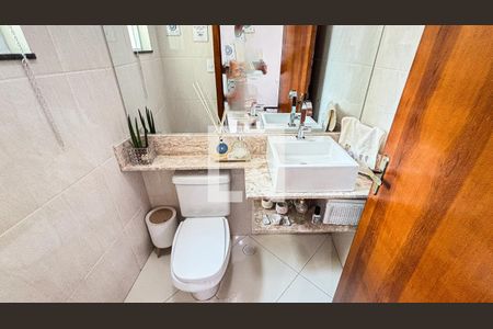 Lavabo de casa à venda com 3 quartos, 170m² em Vila Curuçá, Santo André