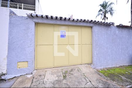 Casa para alugar com 2 quartos, 570m² em Setor Leste Universitário, Goiânia