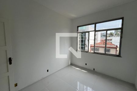 Quarto 1 de apartamento para alugar com 3 quartos, 63m² em Jardim Guanabara, Rio de Janeiro