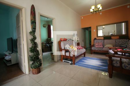 Sala de casa à venda com 4 quartos, 200m² em Vila Kosmos, Rio de Janeiro