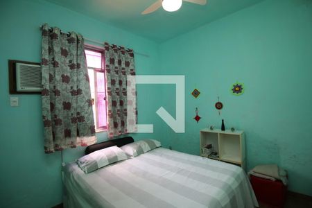 Quarto 1 de casa à venda com 4 quartos, 200m² em Vila Kosmos, Rio de Janeiro