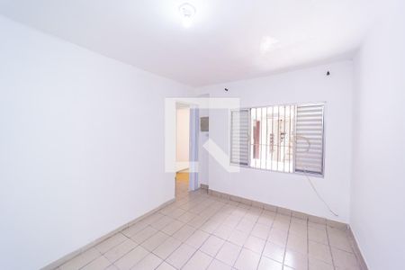 Quarto 2 de casa para alugar com 2 quartos, 36m² em Vila Ponte Rasa, São Paulo