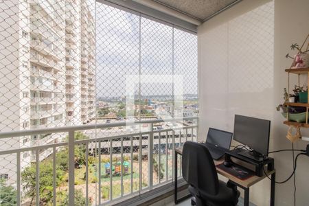 Varanda de apartamento para alugar com 2 quartos, 47m² em Jardim Santa Teresinha, São Paulo