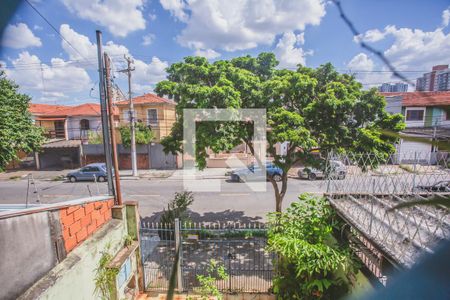 Vista de casa à venda com 3 quartos, 200m² em Parque Imperial, São Paulo