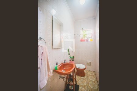 Lavabo de casa à venda com 3 quartos, 200m² em Parque Imperial, São Paulo