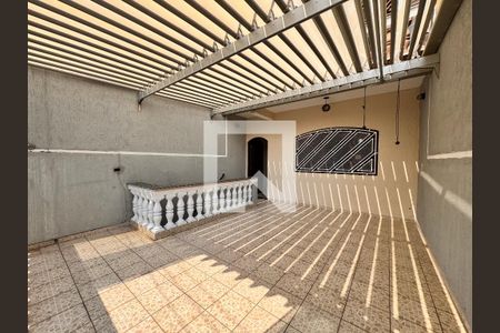 Varanda de casa para alugar com 4 quartos, 240m² em Parque Gerassi, Santo André