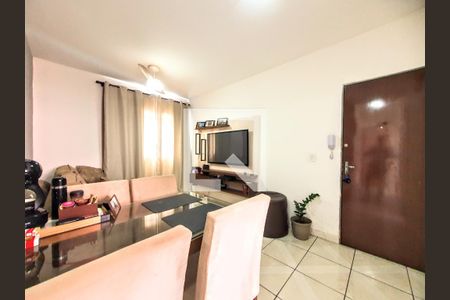 Sala de apartamento à venda com 3 quartos, 52m² em Betânia, Belo Horizonte