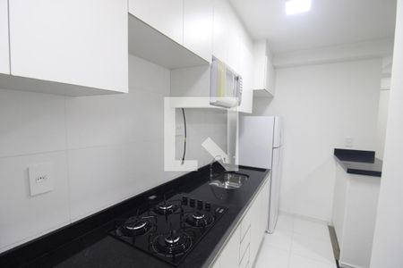 Sala / Cozinha de apartamento para alugar com 1 quarto, 33m² em Parada Inglesa, São Paulo