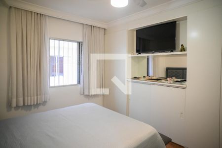 Suíte de casa à venda com 3 quartos, 157m² em Vila Moinho Velho, São Paulo