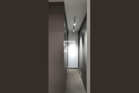 Apartamento para alugar com 299m², 4 quartos e 4 vagas Apartamento para alugar com 299m², 4 quartos e 4 vagasRoupeiro 1