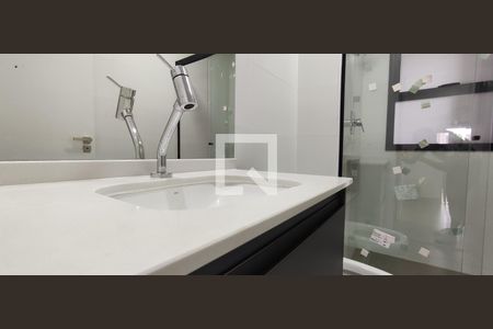 Apartamento para alugar com 299m², 4 quartos e 4 vagas Apartamento para alugar com 299m², 4 quartos e 4 vagasBanheiro da Suíte 4