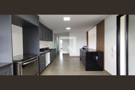 Apartamento para alugar com 299m², 4 quartos e 4 vagas Apartamento para alugar com 299m², 4 quartos e 4 vagasCozinha