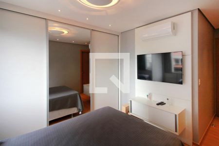 Suite de apartamento à venda com 2 quartos, 60m² em Santo Antônio, Belo Horizonte