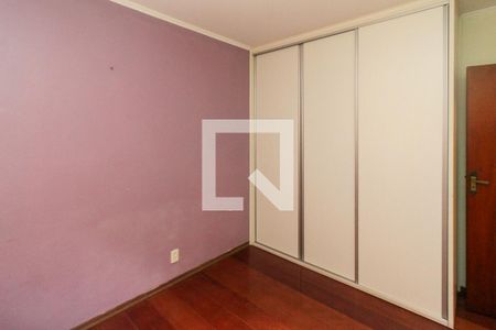 Quarto de casa à venda com 3 quartos, 160m² em Jardim Angela (zona Leste), São Paulo