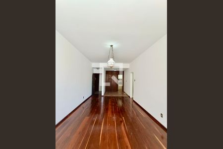 Sala de apartamento para alugar com 3 quartos, 130m² em Copacabana, Rio de Janeiro