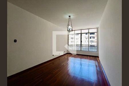 Sala de apartamento para alugar com 3 quartos, 130m² em Copacabana, Rio de Janeiro