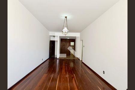 Sala de apartamento para alugar com 3 quartos, 130m² em Copacabana, Rio de Janeiro