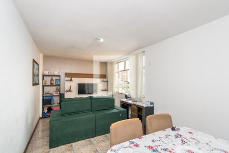 Sala de apartamento para alugar com 2 quartos, 76m² em Ramos, Rio de Janeiro