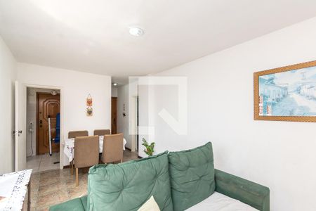 Sala de apartamento para alugar com 2 quartos, 76m² em Ramos, Rio de Janeiro