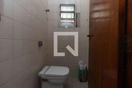 Lavabo de casa à venda com 3 quartos, 200m² em Vila Nilo, São Paulo