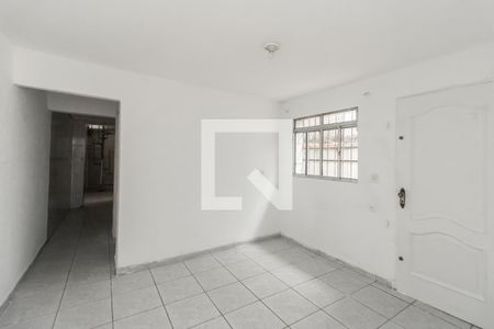 Sala de casa para alugar com 2 quartos, 130m² em Vila Talarico, São Paulo