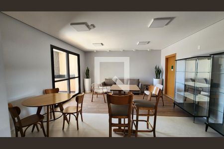 Apartamento à venda com 69m², 2 quartos e 2 vagas Apartamento à venda com 69m², 2 quartos e 2 vagasÁrea comum - Salão de festas