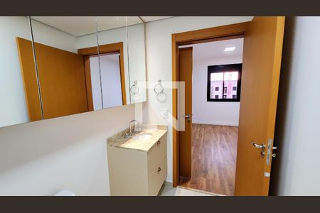 Apartamento à venda com 69m², 2 quartos e 2 vagas Apartamento à venda com 69m², 2 quartos e 2 vagasBanheiro da Suíte