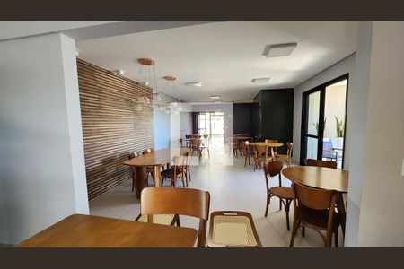 Apartamento à venda com 69m², 2 quartos e 2 vagas Apartamento à venda com 69m², 2 quartos e 2 vagasÁrea comum - Salão de festas