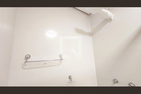 Apartamento à venda com 69m², 2 quartos e 2 vagas Apartamento à venda com 69m², 2 quartos e 2 vagasBanheiro da Suíte