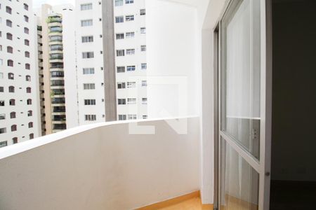 Varanda de apartamento à venda com 2 quartos, 57m² em Indianópolis, São Paulo