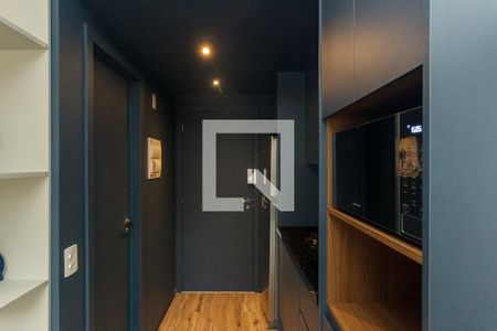 Cozinha de kitnet/studio para alugar com 1 quarto, 26m² em República, São Paulo