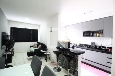 Sala de apartamento para alugar com 2 quartos, 47m² em Dona Zulmira, Uberlândia