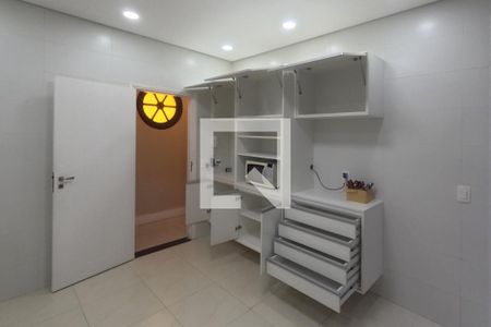 Cozinha de casa para alugar com 4 quartos, 168m² em Ponta da Praia, Santos