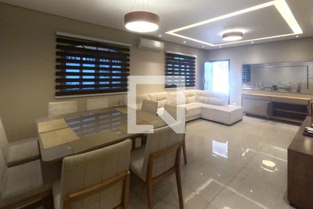 Sala de casa para alugar com 4 quartos, 168m² em Ponta da Praia, Santos