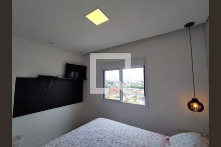 Suíte  de apartamento à venda com 3 quartos, 61m² em Parque Fongaro, São Paulo